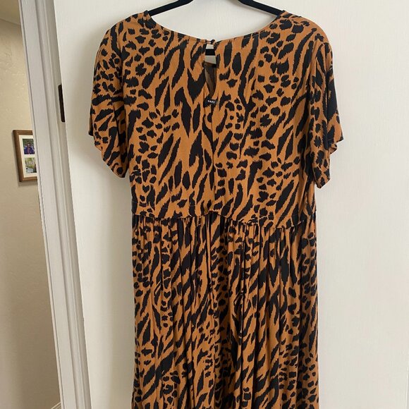 Obey animal print dress size medium - Picture 2 of 2